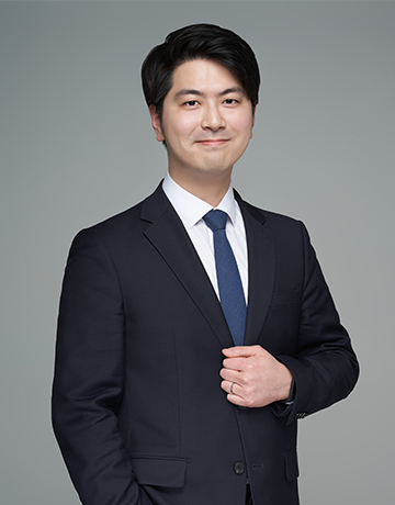 김윤진 변호사